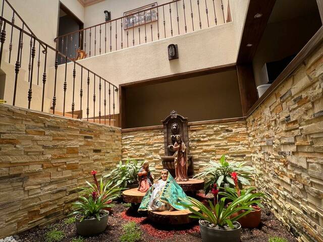 #432 - Casa para Venta en Ciudad de Guatemala - Guatemala - 3