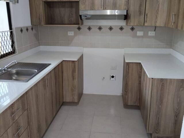 Casa para Alquiler en Ciudad de Guatemala - 4