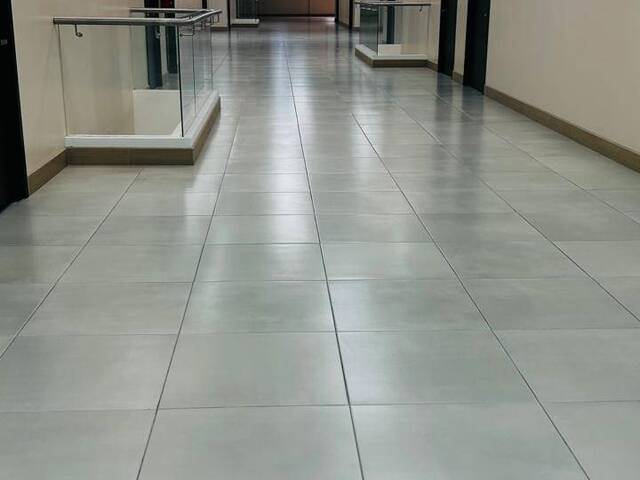 Oficina para Venta en Ciudad de Guatemala - 4