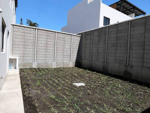 #599 - Casa para Alquiler en Ciudad de Guatemala - Guatemala - 2