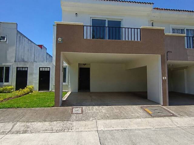 #602 - Casa para Alquiler en Ciudad de Guatemala - Guatemala - 1